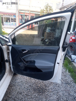 SEAT İBİZA ( 2016 ) SAĞ ÖN KAPI İÇ DÖŞEMESİ ORJINAL ÇIKMA