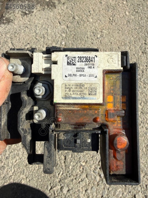 Citröen c4 pejo 308- 508 sigorta kutusu