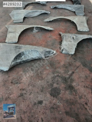 TURKUAZ BMW E90 KAPUT ORJİNAL HATASIZ