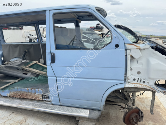 VOLKSWAGEN TRANSPORTER T4 SAĞ ÖN ÇIKMA KAPI BOŞ