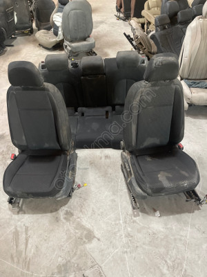 Volkswagen Passat variant B8 5Q4881106M