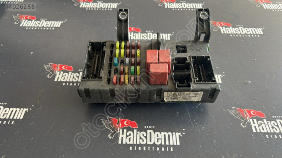 FİAT LİNEA SİGORTA KUTUSU 51930542