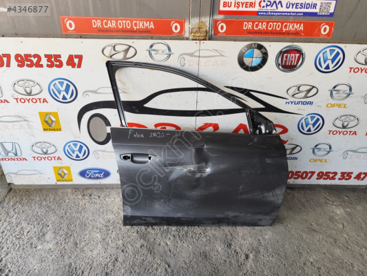 SKODA FABİA SAĞ ÖN KAPI ÇIKMA ORJİNAL 2020