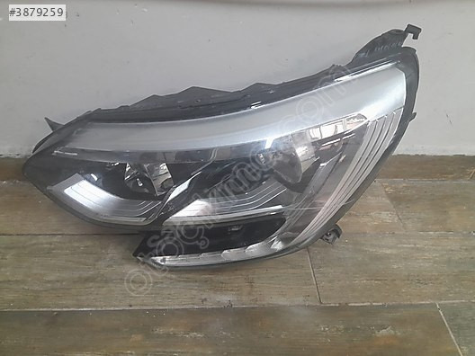Renault Megane 4 Sağ-Sol Far | Ünallar Oto Çıkma Parçaları