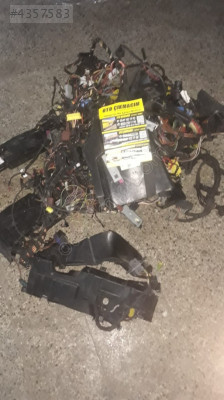 MERCEDES 212 KASA E250 CDİ KOMPLE İÇ TESİSAT