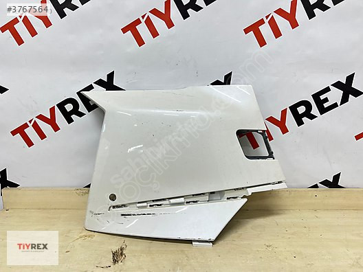 DS4 Sağ Tampon Köşesi 23-25 Orjinal