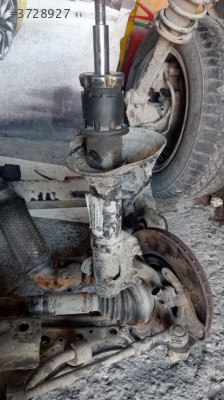 2001 Polo sağ ön amortisör çıkma