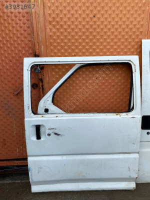 MİTSUBİSHİ L 300 SOL SÜRGÜLÜ KAPI