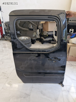 CITROEN BERLİNGO SAĞ SÜRGÜLÜ KAPI