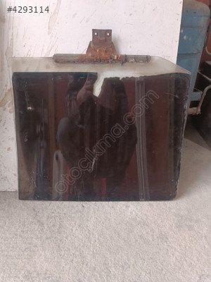 Volkswagen Jetta Mk1 Sağ arka cam ve kelebeği