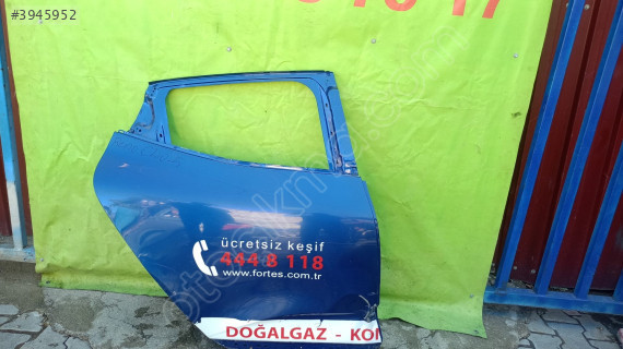 nissan Qashqai sağ arka kapı