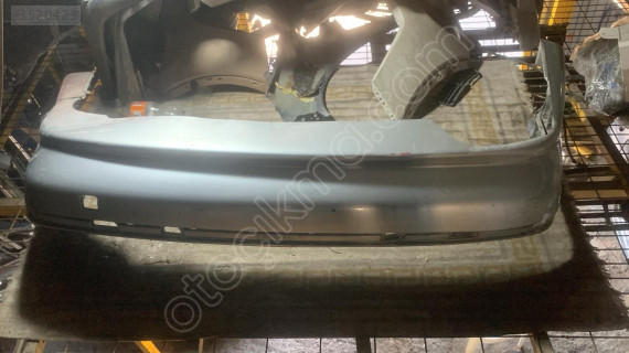 BMW arka tampon çıkma