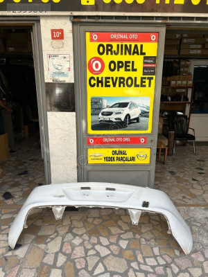 Opel astra j sedan arka tampon beyaz renk çıkma