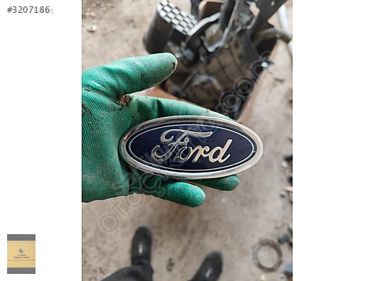 FOCUS 2020 FORD AMBLEMİ FOCUS YAZISI