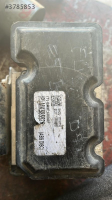 MITSUBİŞHİ FUSO CANTER MK585522