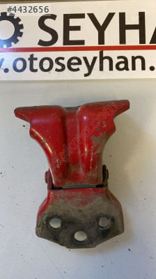 Nissan Vanetta cargo sağ ön kapı üst menteşesi