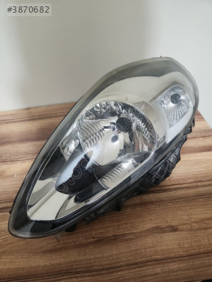 Orjinal Çıkma Fiat Punto Mor Soketli Sol Ön Far