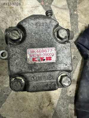 MİTSUBİSHİ CANTER DİREKSİYON POMPASI OEM B4240-09003