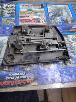 91AG13N004AA Escort Sedan sağ arka stop lambası duyu takımı