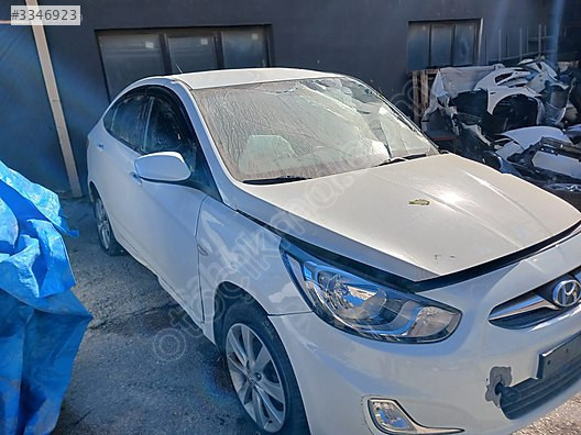 HYUNDAİ ACCENT BLUE SAĞ AKS SÖKME