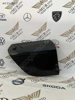 BMW F44 SAĞ ARKA KAPI ORJİNAL ÇIKMA - 41529482702