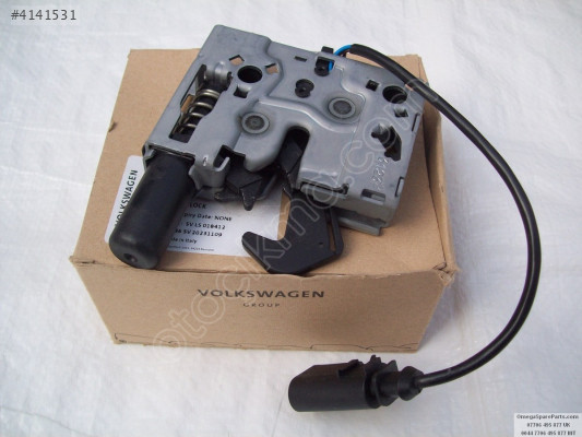 4K0823509A A6-A7 KAPUT KİLİDİ 2019-2023