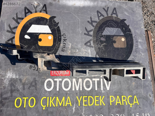 Peugeot 307 Arka Tampon Braketi Sol Orjinal Çıkma