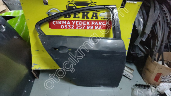 OPEL INSİGNİA A SAĞ ARKA KAPI FÜME  ORJİNAL YEDEK PARÇA   ÜR