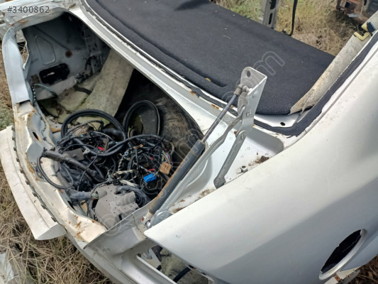 FORD MONDEO MK3 BAGAJ MENTEŞESİ