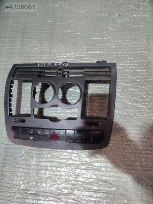 MERCEDES VİTO 2013 ÇIKMA ORİJİNAL KLİMA PANEL ÇERÇEVESİ