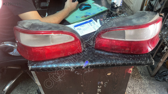 Citroen Saxo sağ sol arka stop lambası