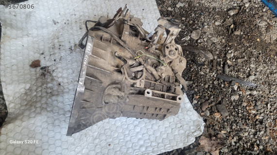 Ford connect 1.8 şanzıman