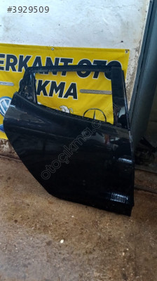 Clio4 İçin Sıfır İthal Sağ Arka Kapı - Renault Uyumlu