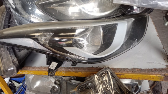 hyundai elentra sağ far