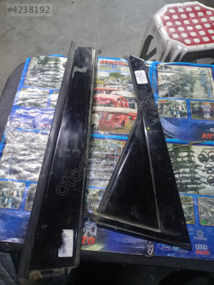 Ford Focus 1 sol arka kapı dış kaplama saçı