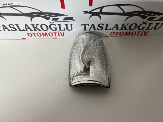 FORD TRANSİT SOL AYNA SİNYALİ