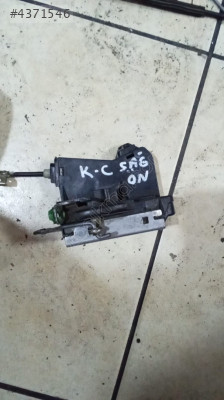 OPEL CORSA C SAĞ ÖN KAPI KİLİDİ