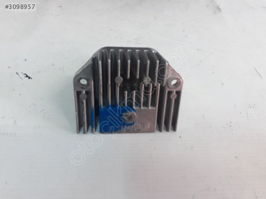 BMW F20 BEYİN FAR LED BEYNİ