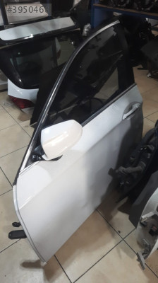 BMW 5.25 XDRİVE 2.5 DİZEL SOL ÖN KAPI