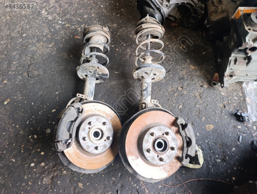 TOYOTA CORONA SOL ÖN AMORTİSÖR