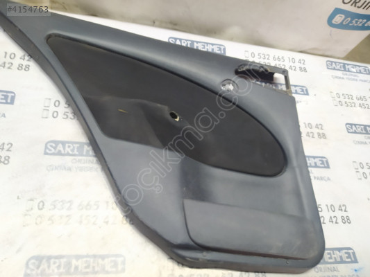 ÇIKMA SKODA OCTAVİA A4 SOL ARKA KAPI DÖŞEMESİ D-445