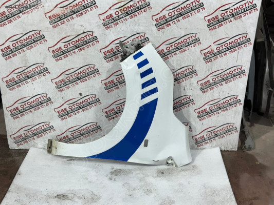 RENAULT EKSPRESS BEYAZ SOL ÖN ÇAMURLUK ORJINAL