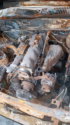 MAZDA B2500 FORD RANGER KOMPLE MOTOR