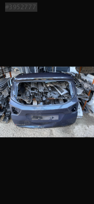 Ford cMax bagaj kapağı yeni model