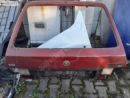 SKODA FORMAN FAVORİT ARKA BAGAJ KAPOTU ARKA KAPAK