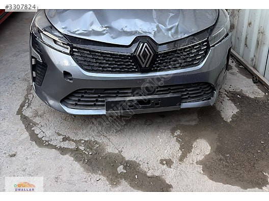 RENAULT CLİO ÖN TAMPON ÜNALLAR OTO ÇIKMA YEDEK PARÇA.