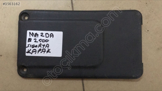 MAZDA B2500 SİGORTA KAPAK