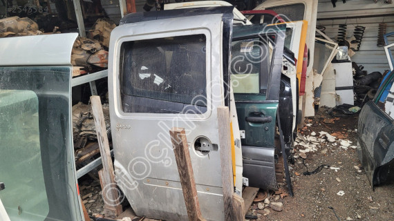 Fiat doblo sağ sürgülü kapı