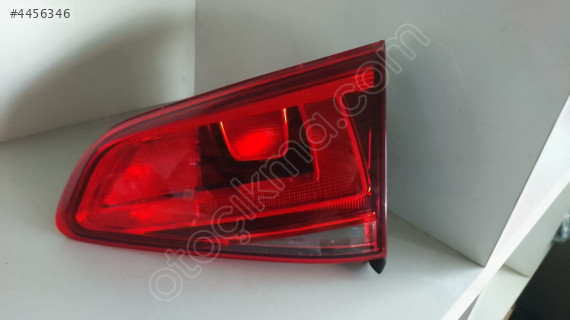 VOLKSWAGEN GOLF 7 SAĞ İÇ STOP