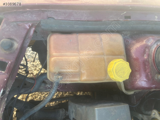 Ford Escort yedek su deposu